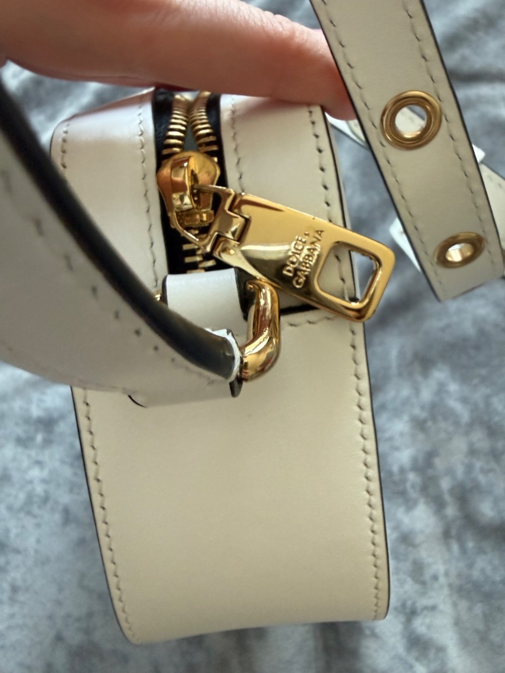 Dolce & Gabbana White Leather Crossbody Bag Small - Picture 7 of 13